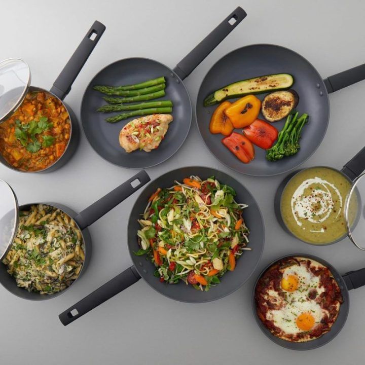 Wok keptuvė Russell Hobbs Shield, 28 cm, juoda