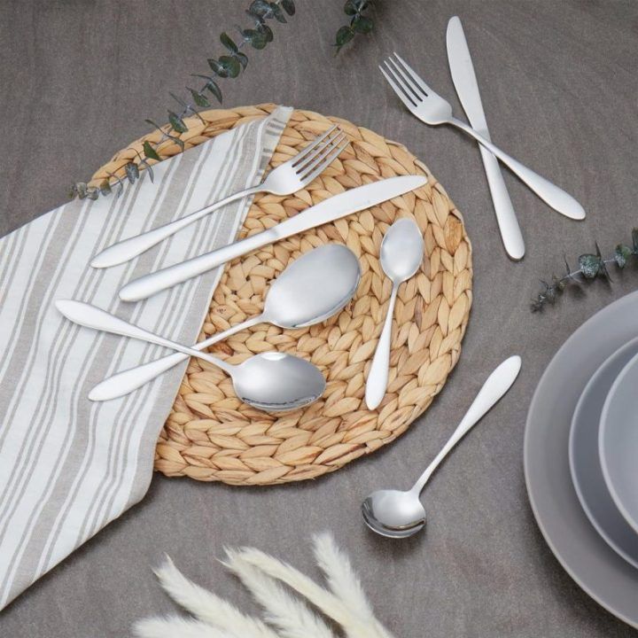 Stalo įrankių rinkinys iš nerūdijančiojo plieno Russell Hobbs Lisbon, 44 vnt., sidabro spalvos