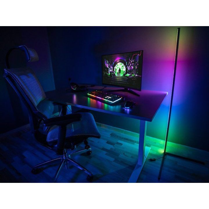 Kampinis LED šviestuvas Tracer Ambience Smart Corner, 140 cm