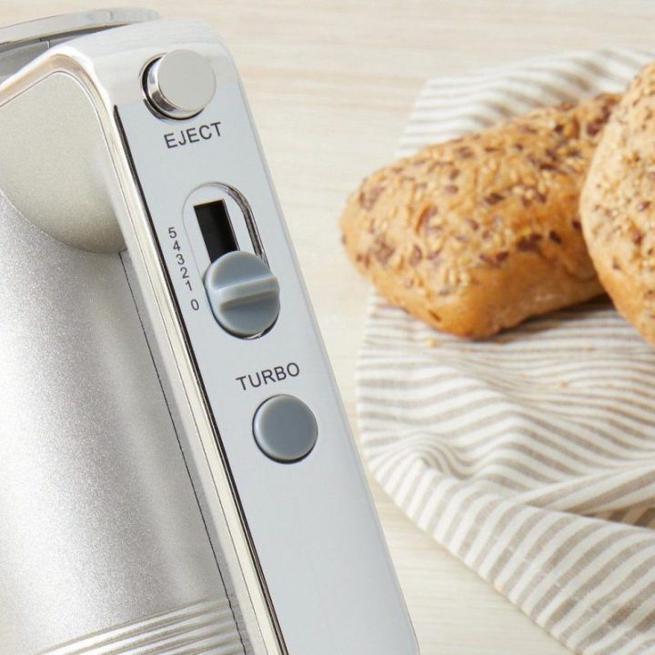 Rankinis plakiklis su 5 greičiais ir turbo funkcija Petra Easy Store, 300 W