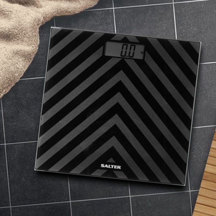 Skaitmeninės vonios svarstyklės Salter Chevron Two Tone, 180 kg, juodos