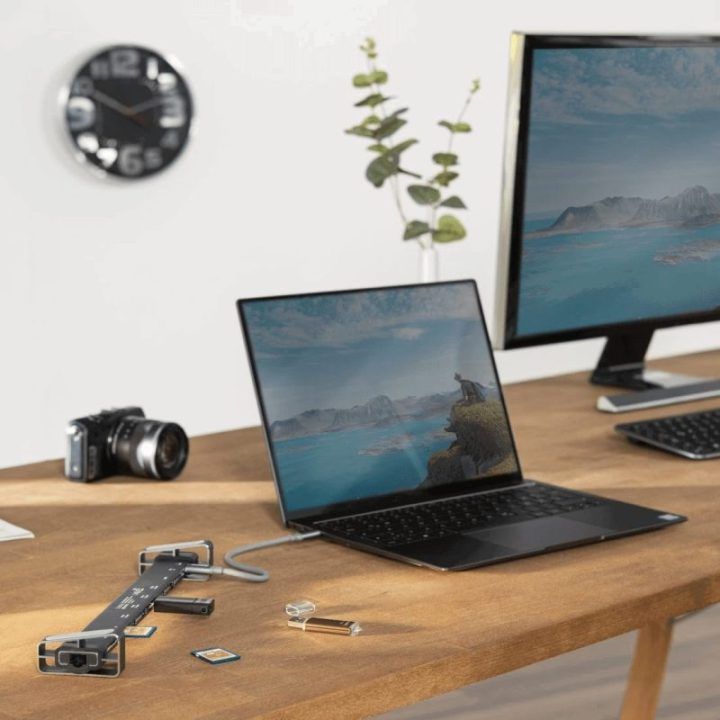 USB-C šakotuvas su 9 prievadais Hama
