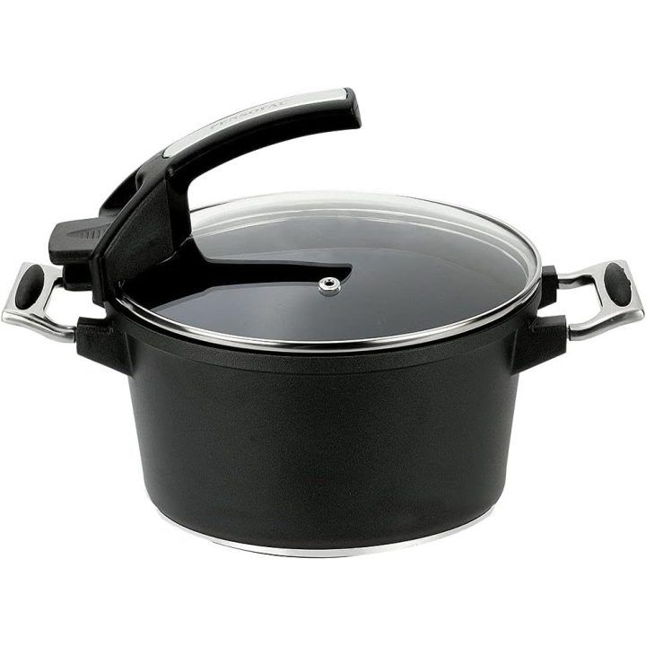 Puodas su nepridegančia danga Pensofal Suprema, 24 cm