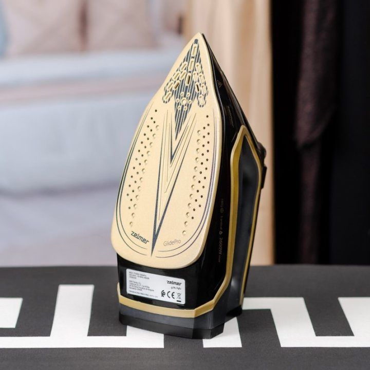 Garų lygintuvas su keraminiu padu Zelmer ZIR2620 Golden Glide, 2600 W, 280 ml