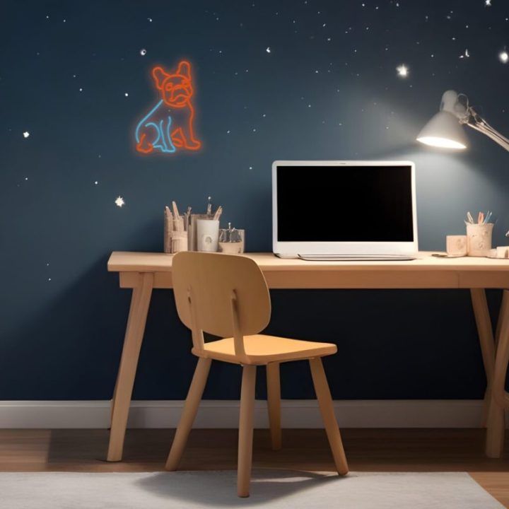 Dekoratyvinis LED neoninis šviestuvas su prancūzų buldogo motyvu Manta SNL68MT, įvairiaspalvis