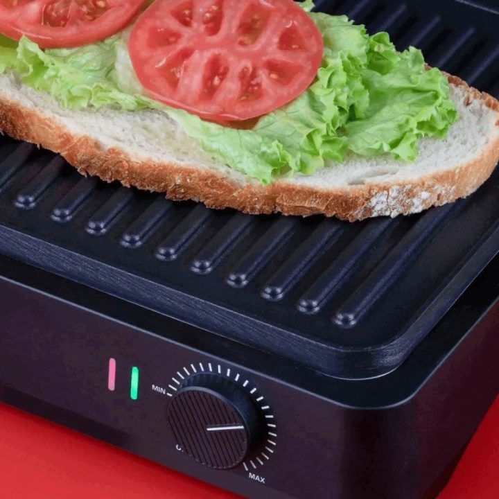 Kontaktinis grilis su pakreipiama viršutine plokšte Jata JEGR1450, 2000 W
