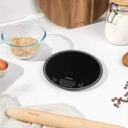 Apvalios elektroninės virtuvinės svarstyklės Salter, 5 kg, juodos
