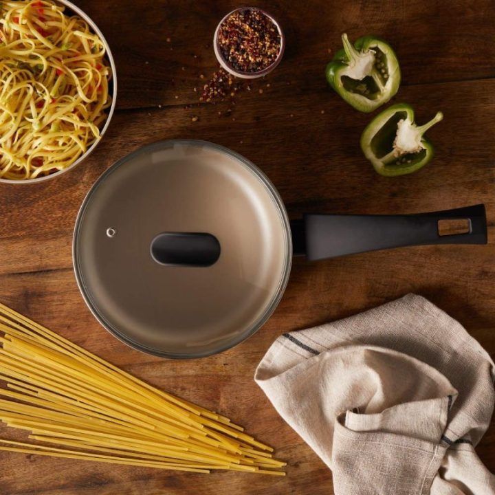 Puodas su nepridegančia danga Salter Olympus, 16 cm