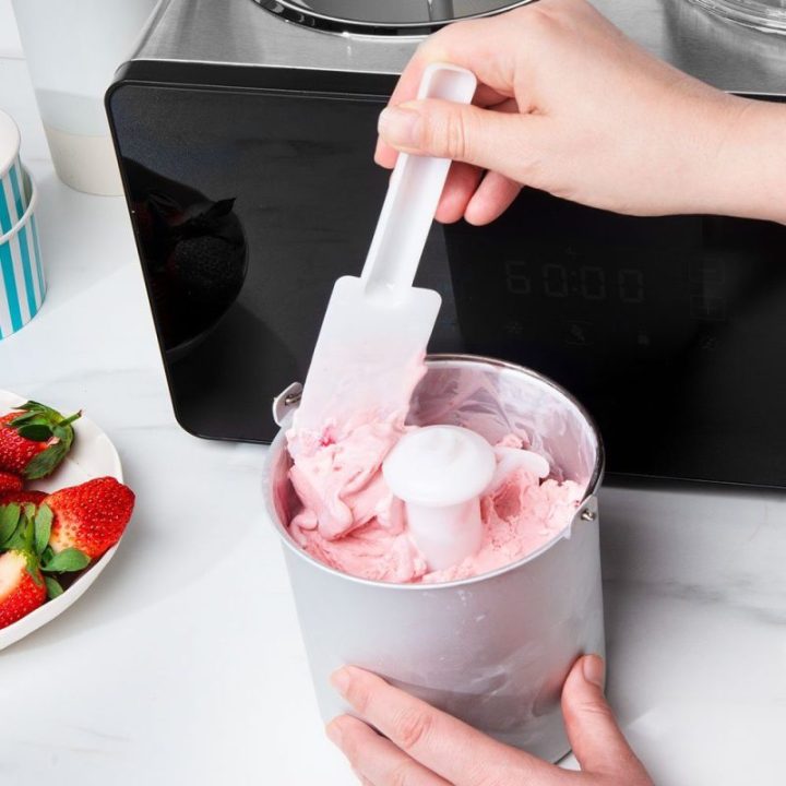 Ledų ir jogurto aparatas Gastroback Design Ice Cream Maker Advanced Control, 1,5 l