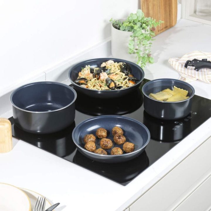 Keptuvių ir puodų rinkinys su nuimama rankena Russell Hobbs Smart Clip Marine, 5 vnt., tamsiai mėlynas
