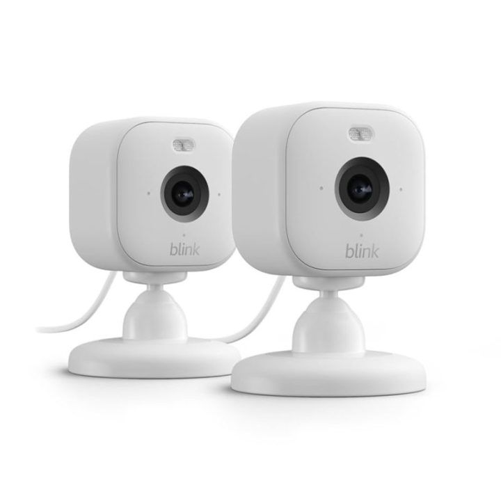 Į elektros lizdą jungiamos apsaugos kameros Amazon Blink Mini 2, 2 vnt., baltos
