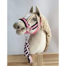 Hobby horse apynasris (kantaras) su pavadžiu, A3, juodas su juodu kailiuku, pavadys juodas ir rožinis - Super Hobby Horse