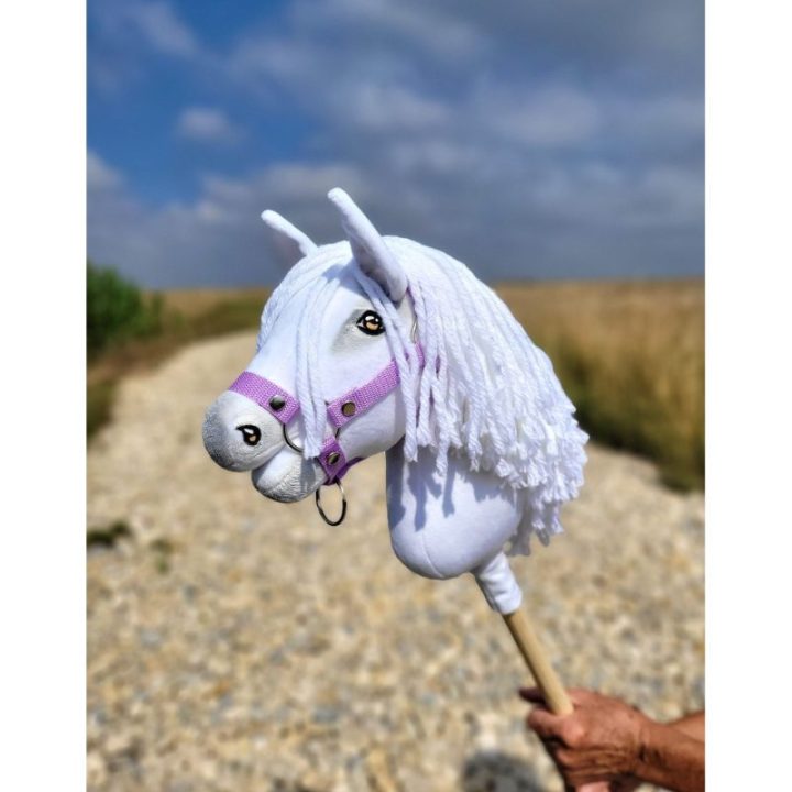 Hobby horse žirgas ant lazdos A4, baltas - Super Hobby Horse Premium