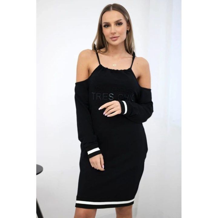 Medvilninė suknelė su užrašu „Tres Chic“, juoda
