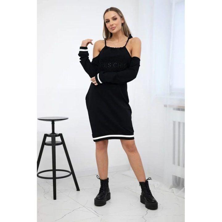 Medvilninė suknelė su užrašu „Tres Chic“, juoda