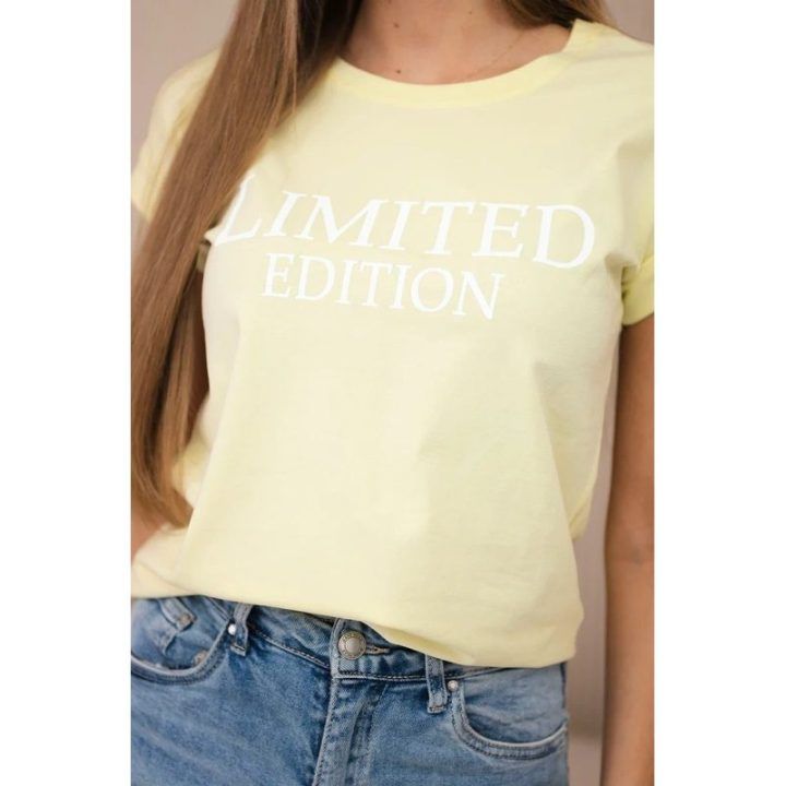 Moteriška medvilninė palaidinė su užrašu „Limited edition“, šviesiai geltona