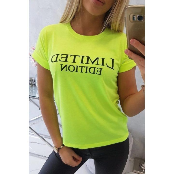 Moteriška medvilninė palaidinė su trumpomis atlenktomis rankovėmis ir užrašu „Limited edition“, geltona