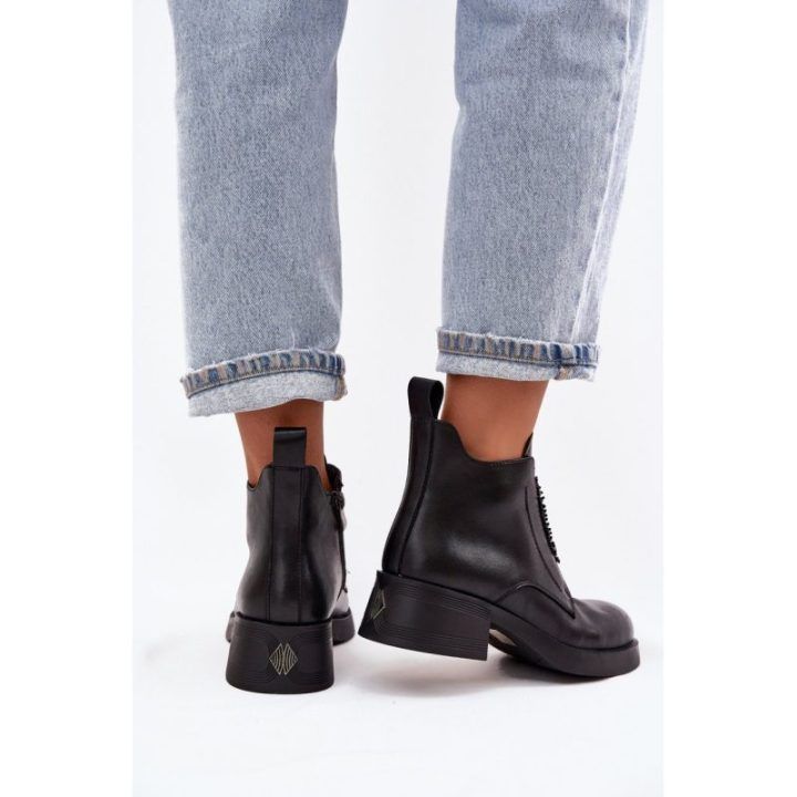 Moteriški odiniai aulinukai su karoliukais Step in style, juodi