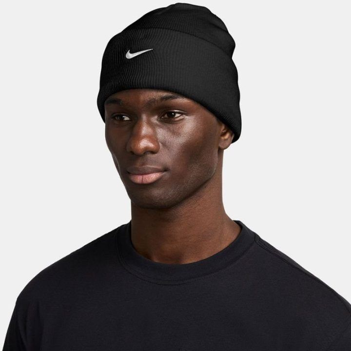 Kepurė su plačiu atlenkiamu kraštu Nike Peak, juoda