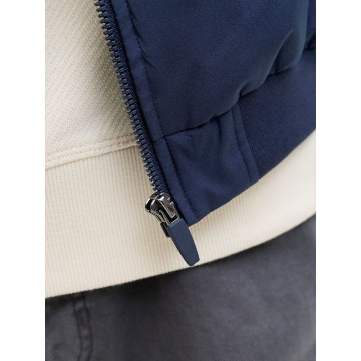 Vyriška bomberio tipo striukė Jack&Jones JJECHARGE, tamsiai mėlyna