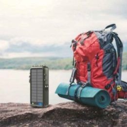 Radijas su saulės baterija Hawk HWRDI440GN, 16 000 mAh, juodas