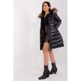 Moteriška dygsniuota striukė TRENDY. ING, juoda