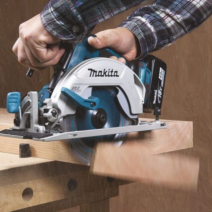 Diskinis pjūklas Makita DHS680Z, 165 mm, juodas, turkio spalvos