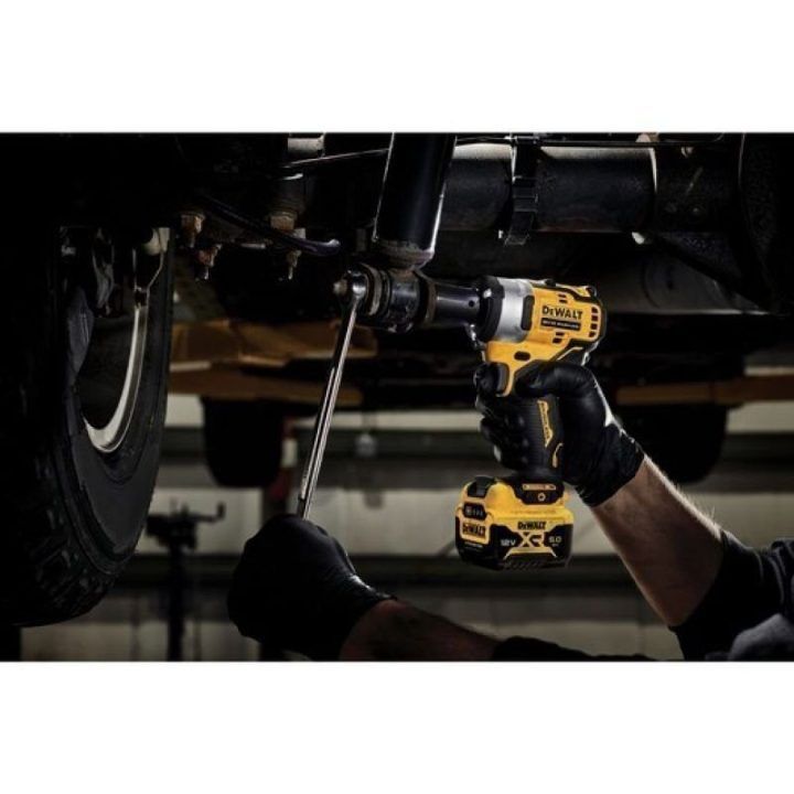 Akumuliatorinis smūginis veržliasukis DEWALT DCF901P2, juodas ir geltonas