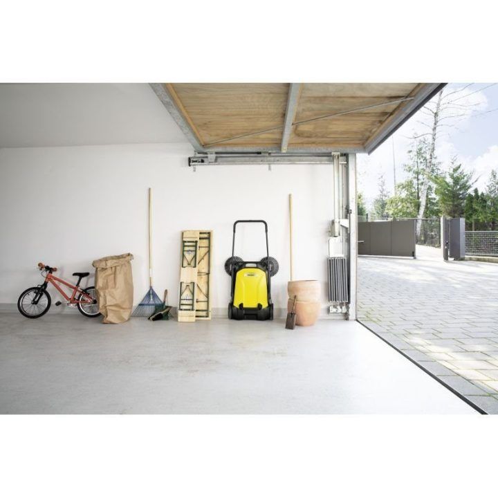 Rankinė šluojamoji mašina Kärcher S4 Twin, 68 cm, juoda ir geltona