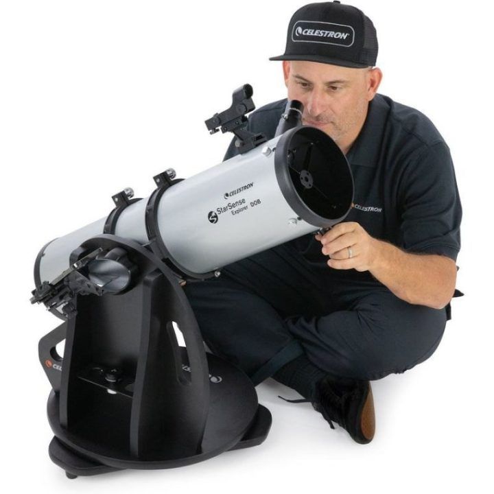 Reflektorinis teleskopas Celestron StarSense Explorer, juodas ir sidabrinis