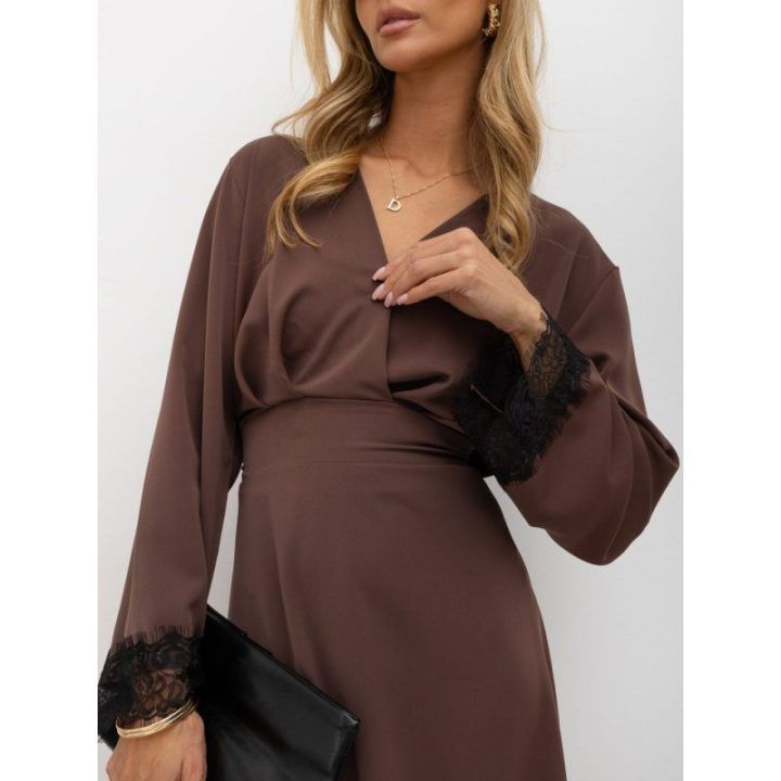 Moteriška platėjanti midi suknelė Italy Moda, tamsiai smėlio