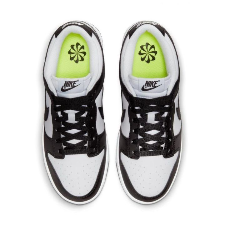 Sportbačiai krepšinio stiliaus Nike Dunk Low, juodi