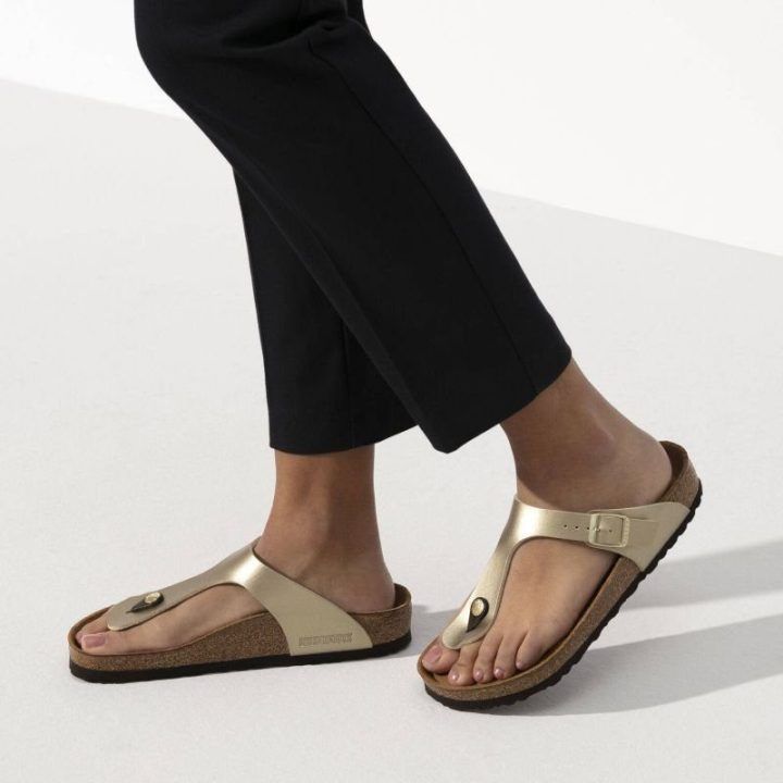 Šlepetės per pirštą siaurai pėdai Birkenstock Gizeh BF, aukso