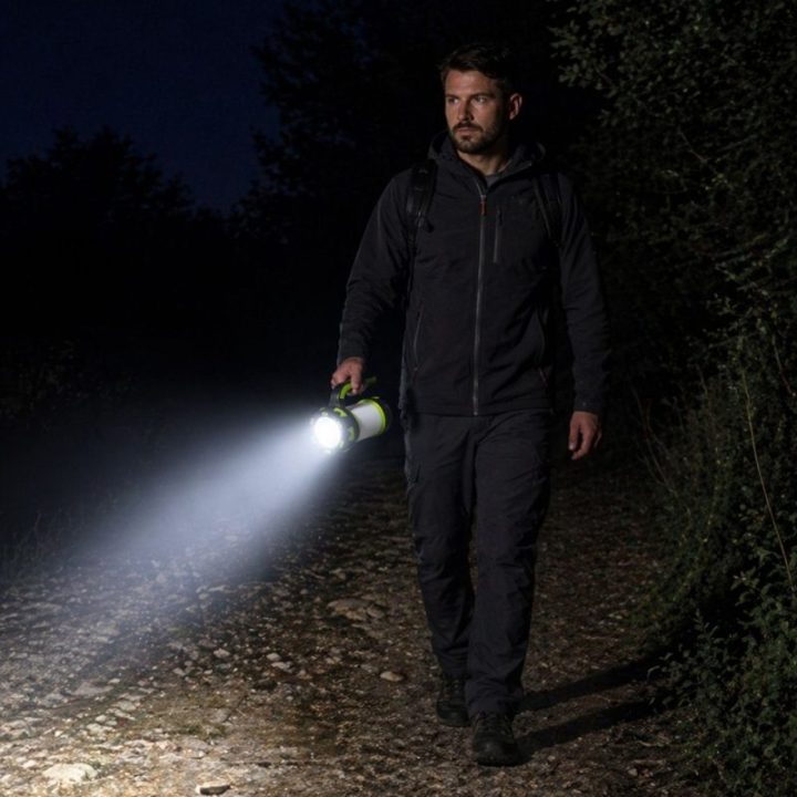 Įkraunamas LED stovyklavimo žibintas 2 viename