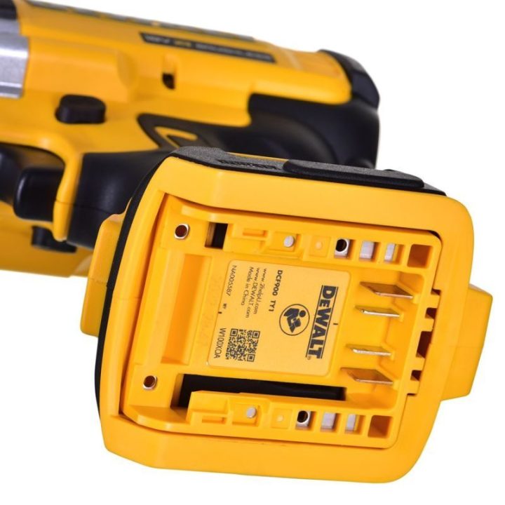 Smūginis veržliasukis DeWALT DCF900N, 18 V, geltonas