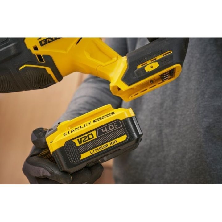 Akumuliatorinis tiesinis pjūklas Stanley Fatmax SFMCS311B-XJ, 18 V