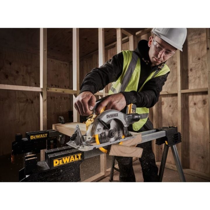 Akumuliatorinis diskinis pjūklas DeWALT DCS565N, 18 V, 165 mm