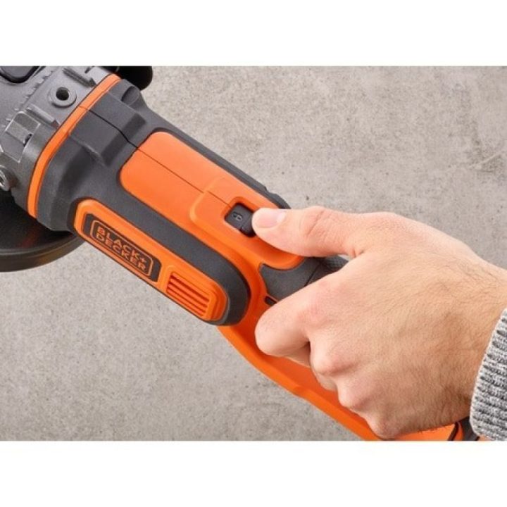 Kampinis šlifuoklis BLACK+DECKER BDBCG720N, 18 V, juodas ir oranžinis