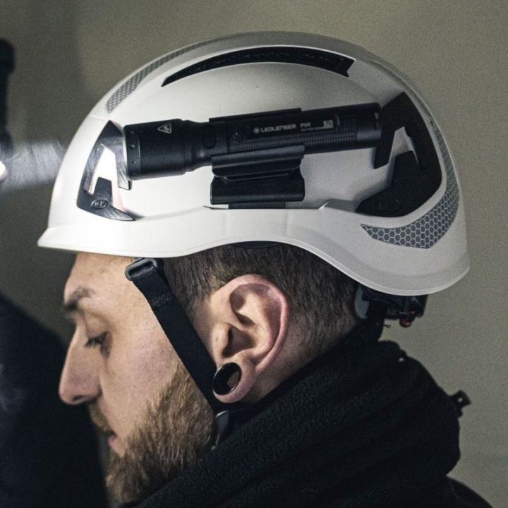 Įkraunamas rankinis žibintuvėlis Ledlenser P5R, 750 lm, juodas