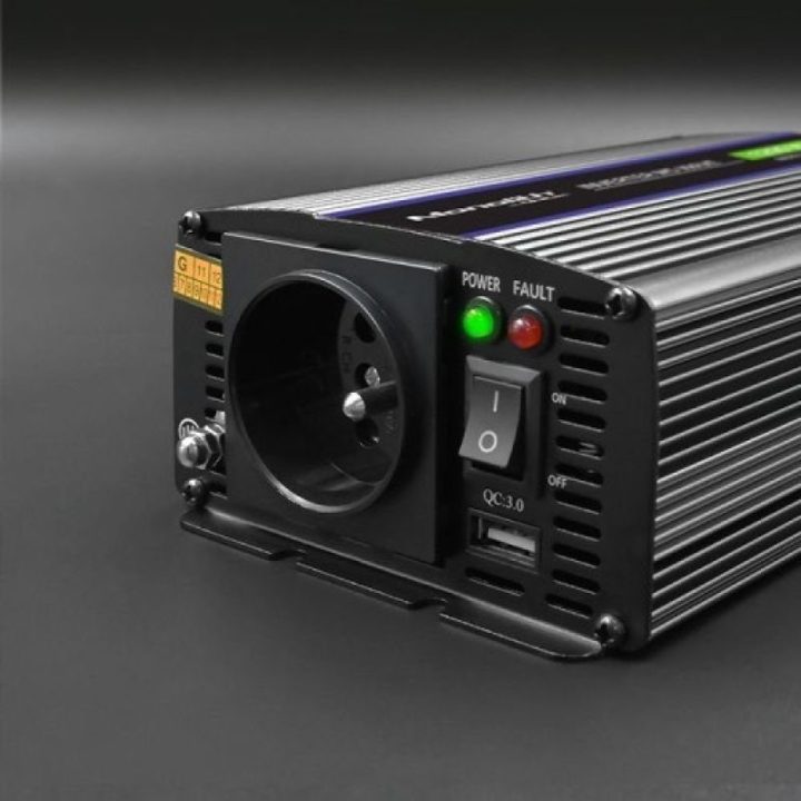Automobilinis įtampos keitiklis Qoltec Monolith 1200 MS Wave, 12/230 V