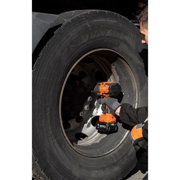 Smūginis suktuvas NEO Tools 04-618