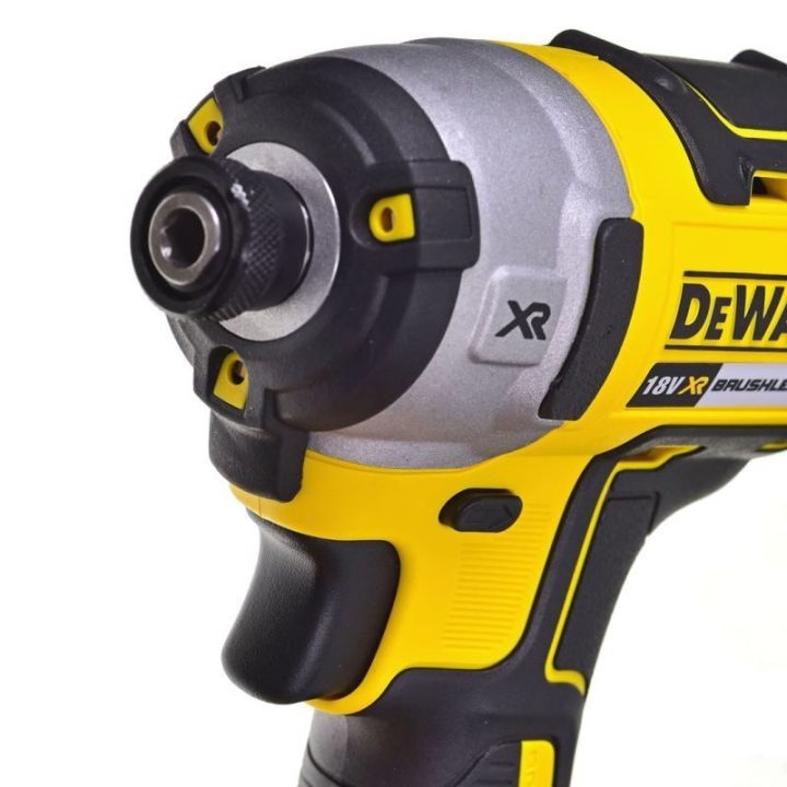 Elektrinių įrankių rinkinys DeWALT DCK305P3T, geltonas