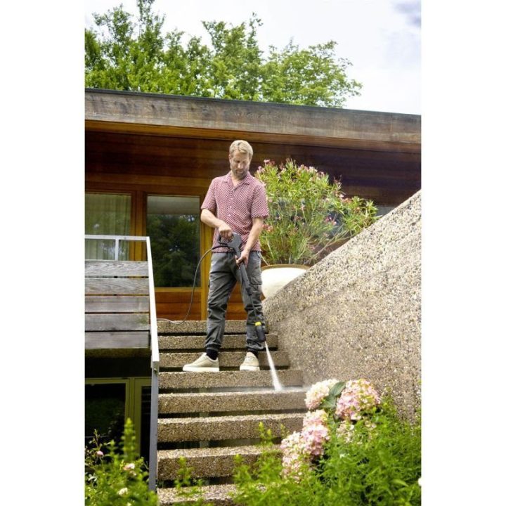 Aukšto slėgio plovykla Karcher K 4 Comfort Premium Home, geltona