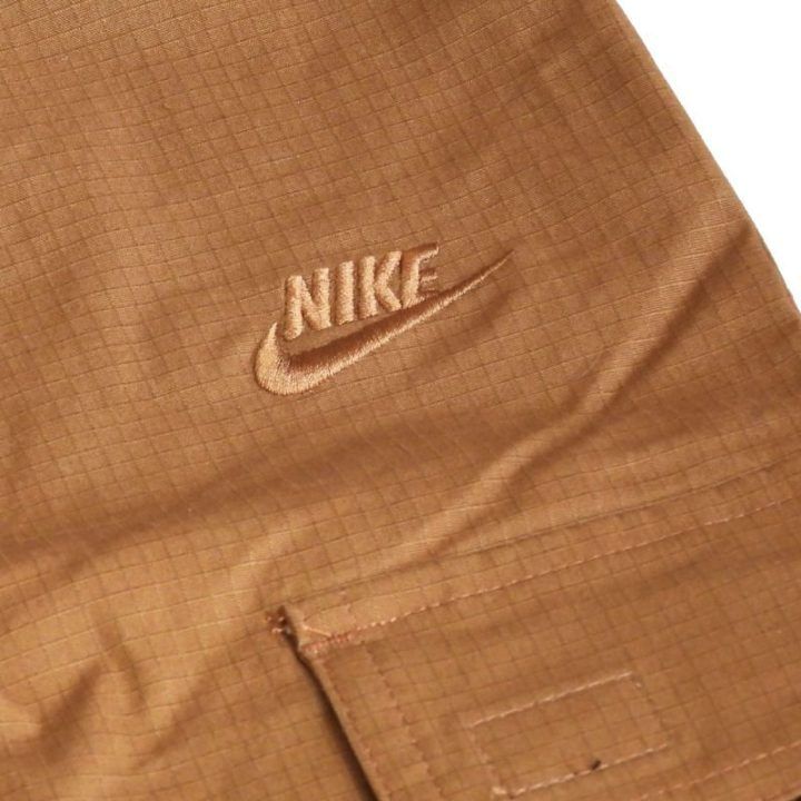 Vyriškos medvilninės kargo kelnės Nike Club Cargo, smėlio