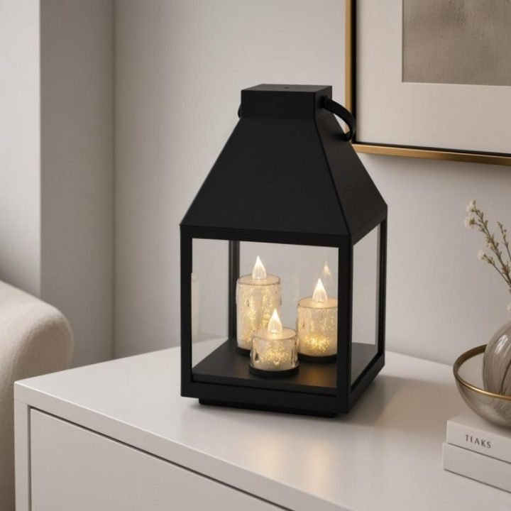Dekoratyvinis LED žibintas su 3 žvakutėmis SASKA, 25 cm, juodas