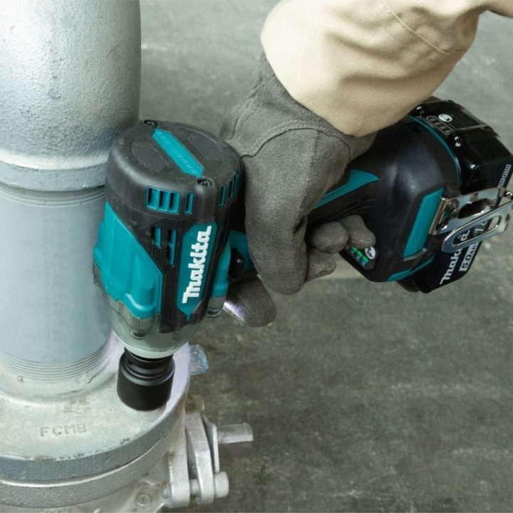 Smūginis veržliasukis Makita DTW300Z, 18 V, juodas ir mėlynas