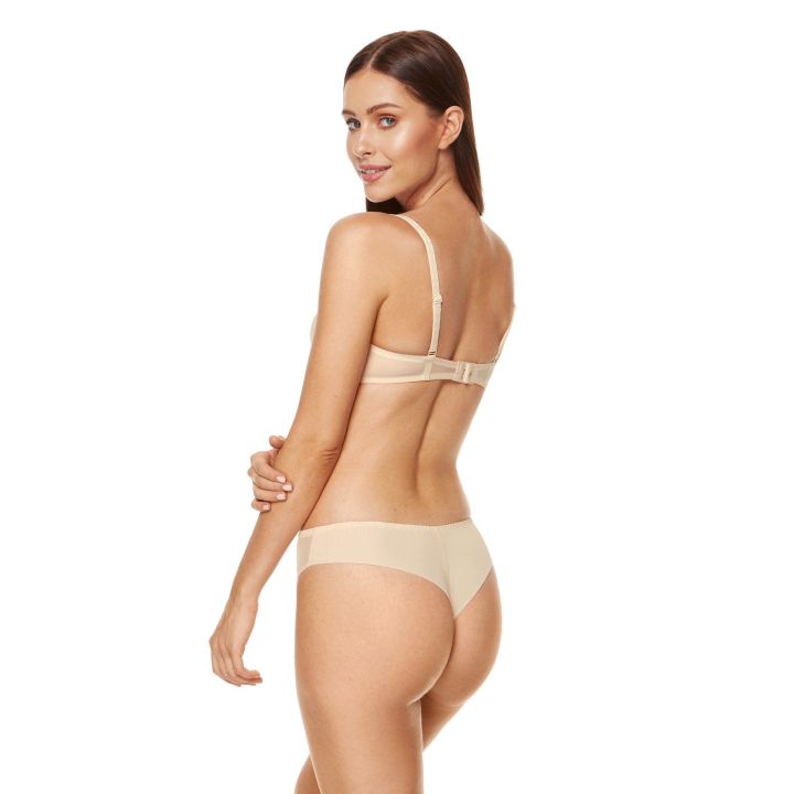 Zara/S stringai