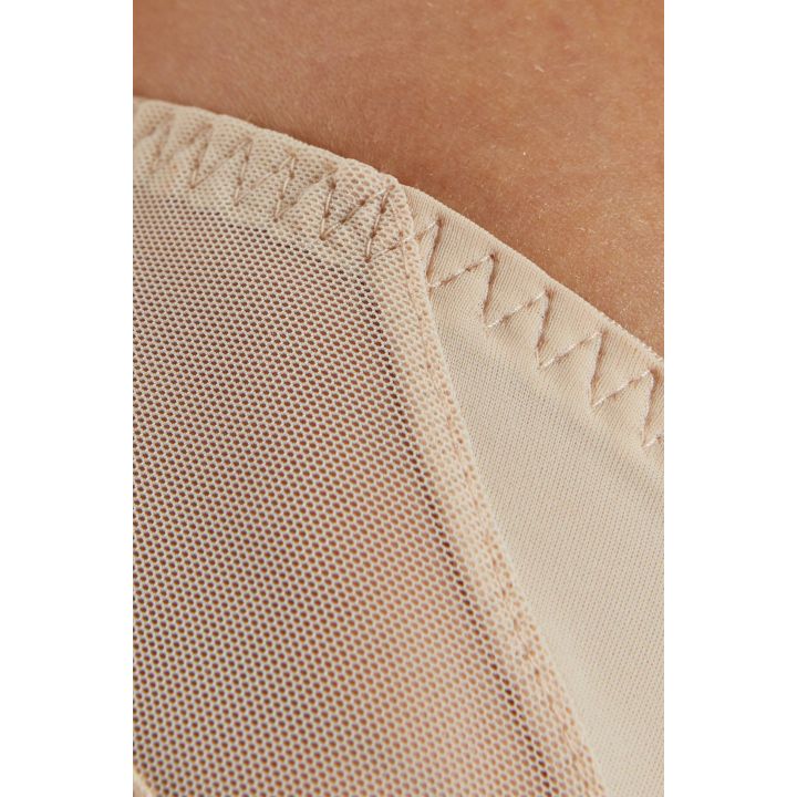 Zara/S stringai