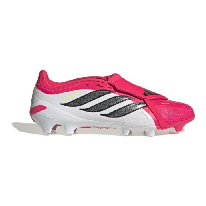 Futbolo bateliai natūraliai vejai adidas Predator League FT, JS0422