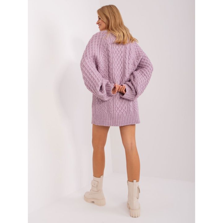 Šviesiai violetinis megztinis